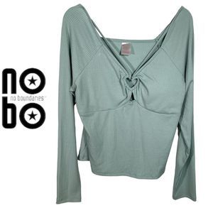 NWT - No Boundaries light jade colored heart top